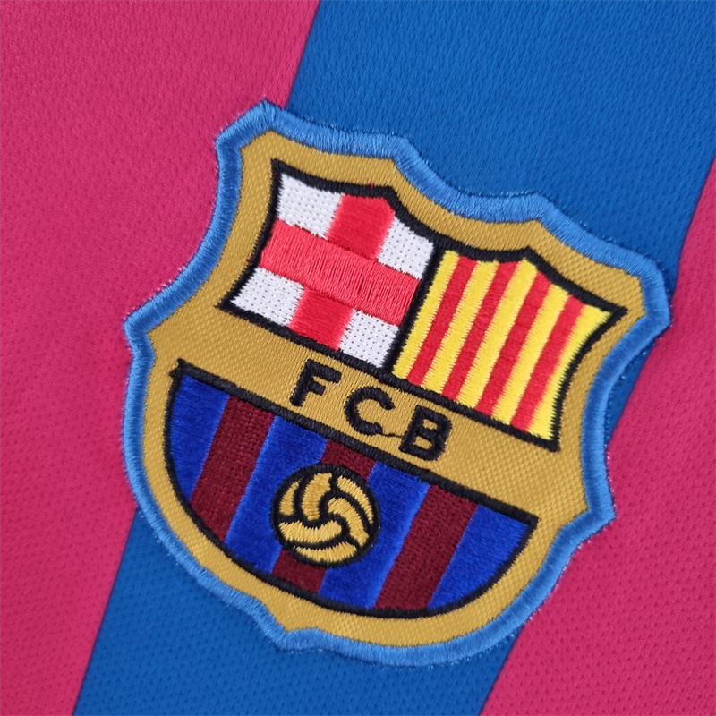 Retro Barcelona 05/06 long sleeve home jersey Fan Version