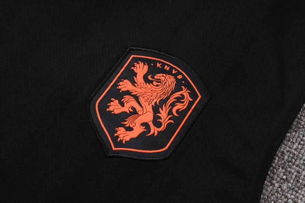 2026 Netherlands Black Training Set Shirt and Shorts