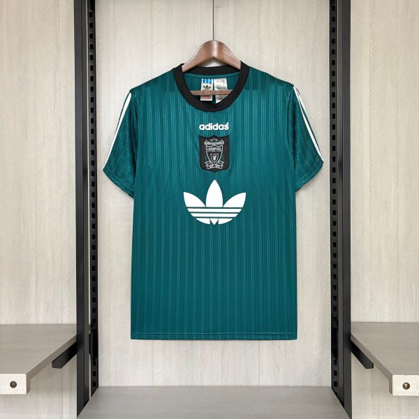 Retro Liverpool 1995/96 Special Edition Green jersey Fan Version