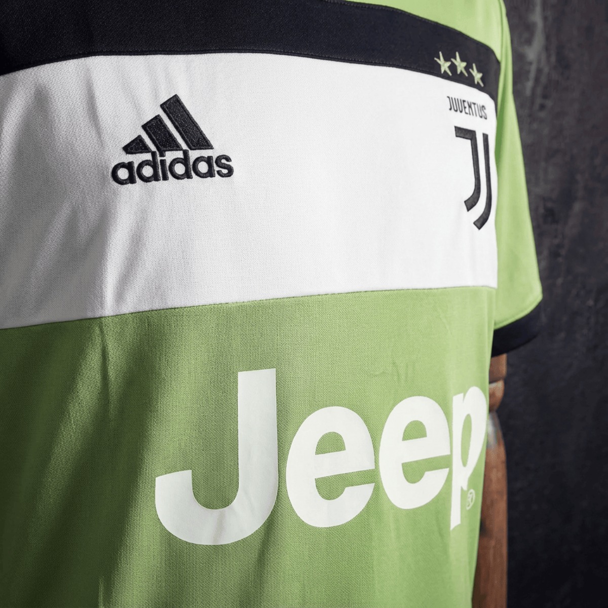 Retro Juventus 2017/18 Second Away jersey Fan Version