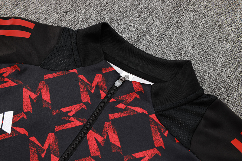 24/25 Manchester United Black red Long-sleeved half-pull training kit Football team kit