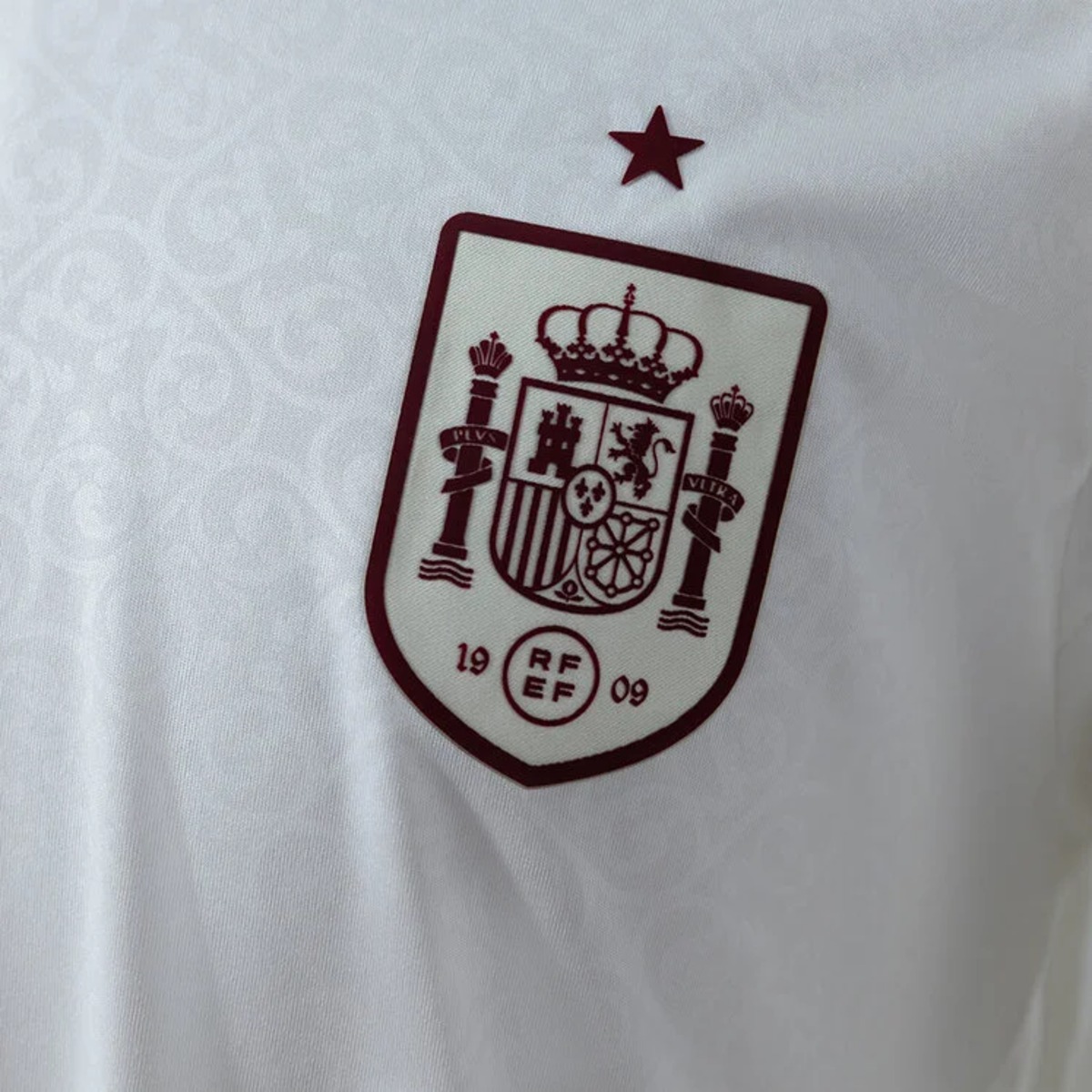 Spain 2026 World Cup Away Jersey Long Sleeve Fan Version