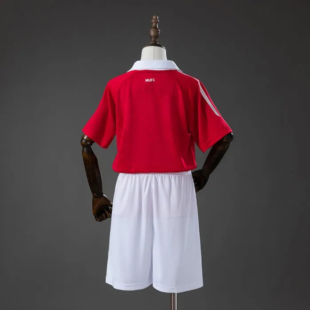 Retro Manchester United 2010/11 Home Kid Kits