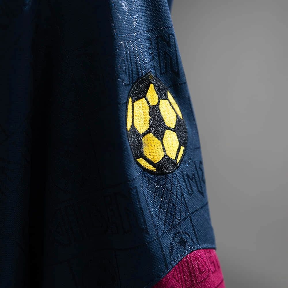 Retro West Ham United 2010 Away(Iron Lady) jersey Fan Version