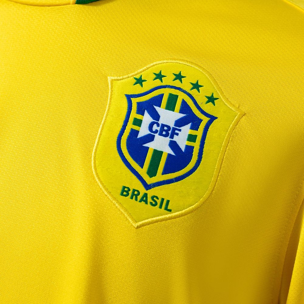 Retro 2006 Brazil home jersey Fan Version