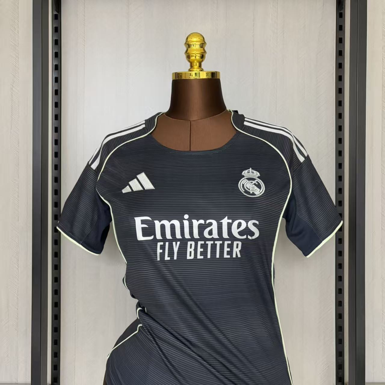 2025/26 Real Madrid Away Women's Jersey Fan Version