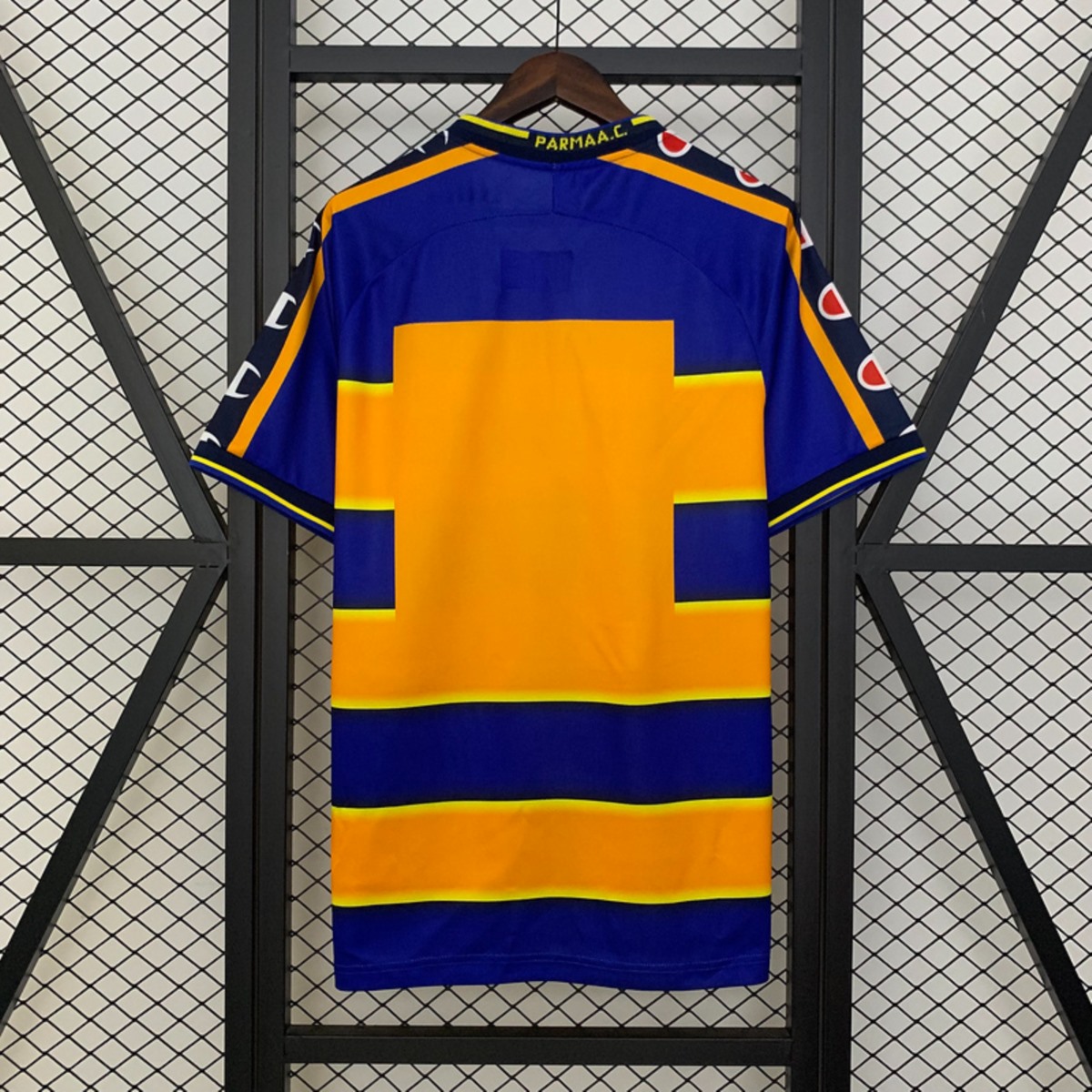 Retro Parma 02/03 Home jersey Fan Version