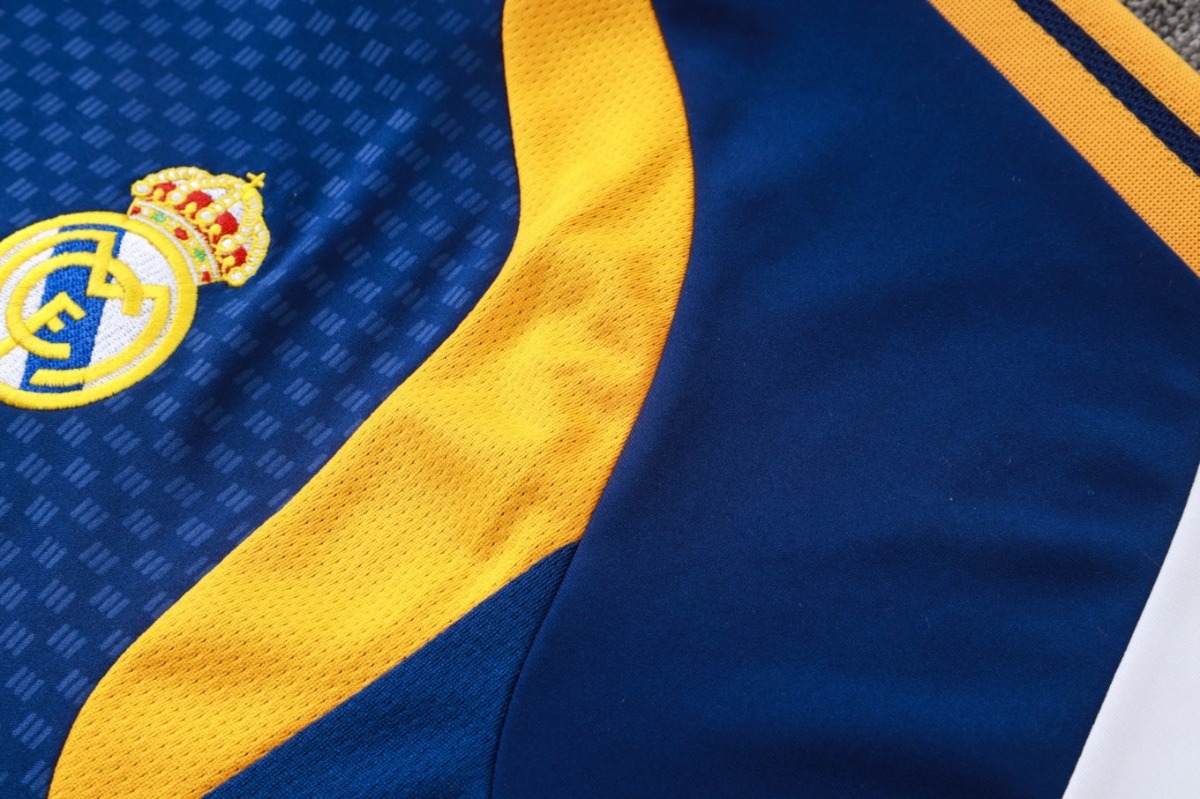 2026 Real Madrid Royal blue Training Set Shirt and Shorts