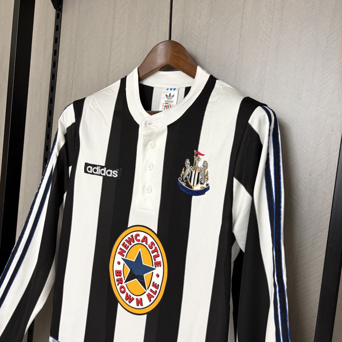 Retro Newcastle United 1997/99 Long Sleeve Home jersey Fan Version