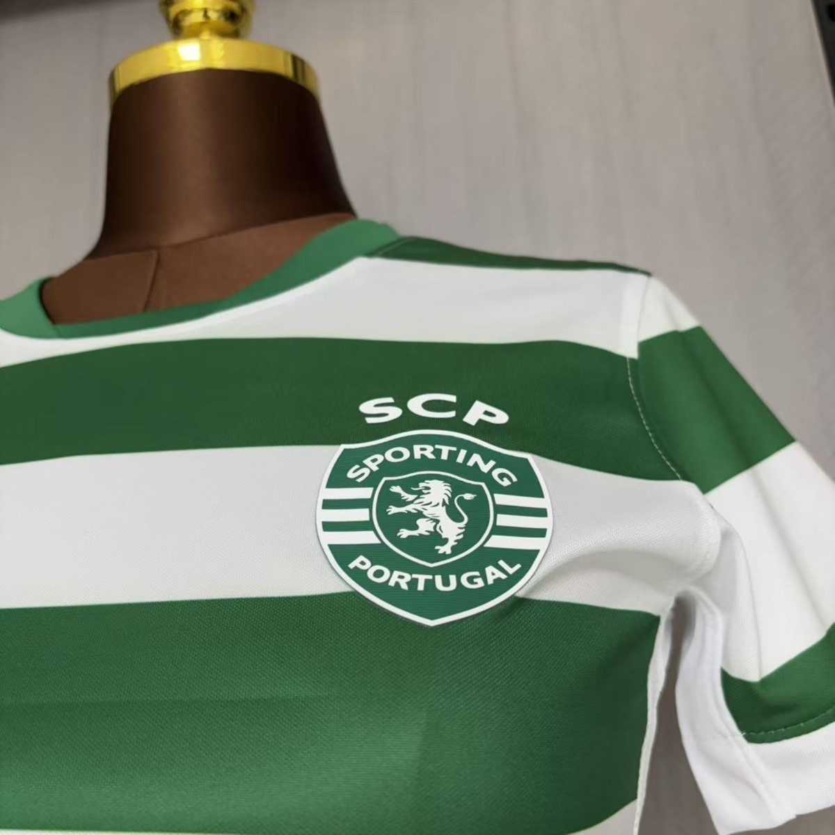 2025/26 Sporting Lisbon Home Women's Jersey Fan Version
