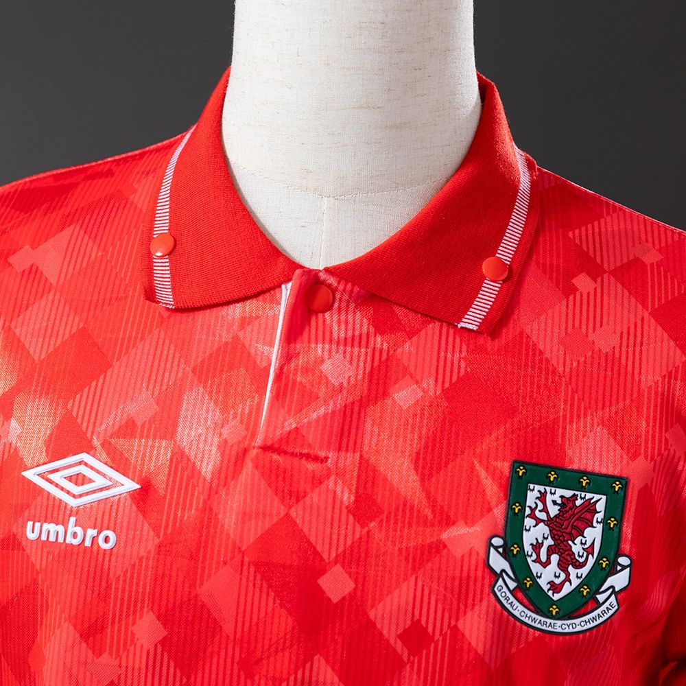 Retro Wales 1990/92 Home jersey Fan Version