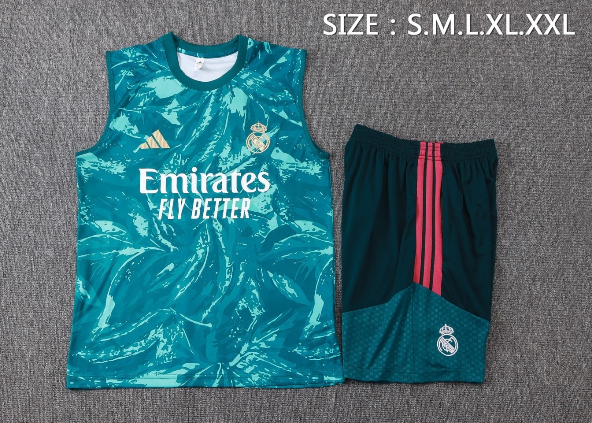 2026 Real Madrid Dark green Training Set Shirt andShorts