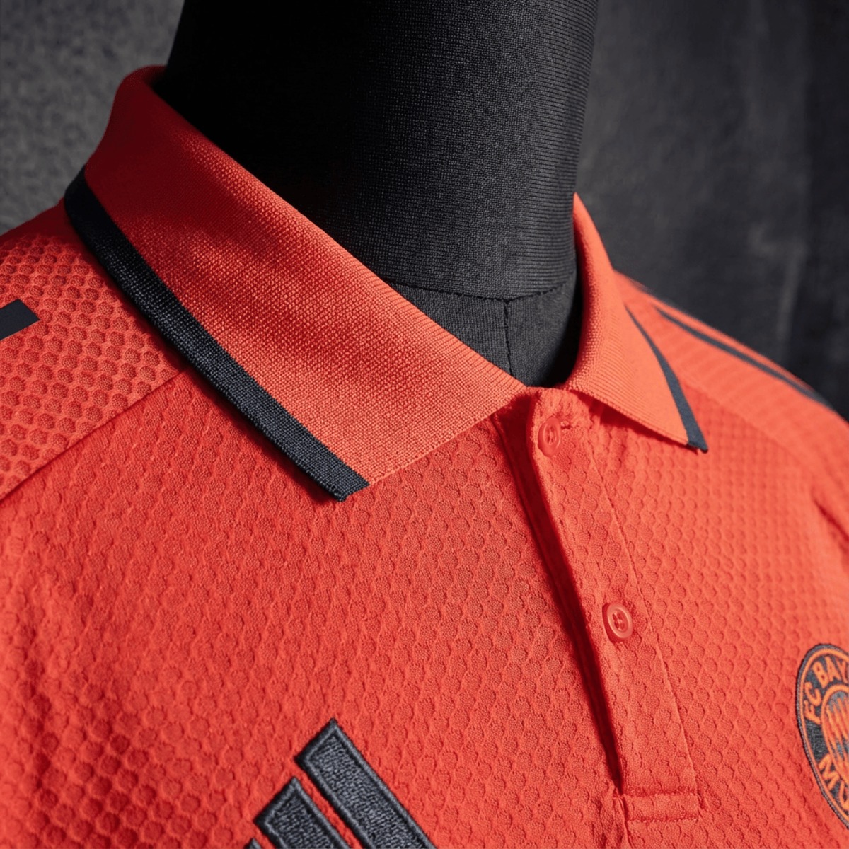 2025/26 Bayern Munich Training Red Polo Fan Version