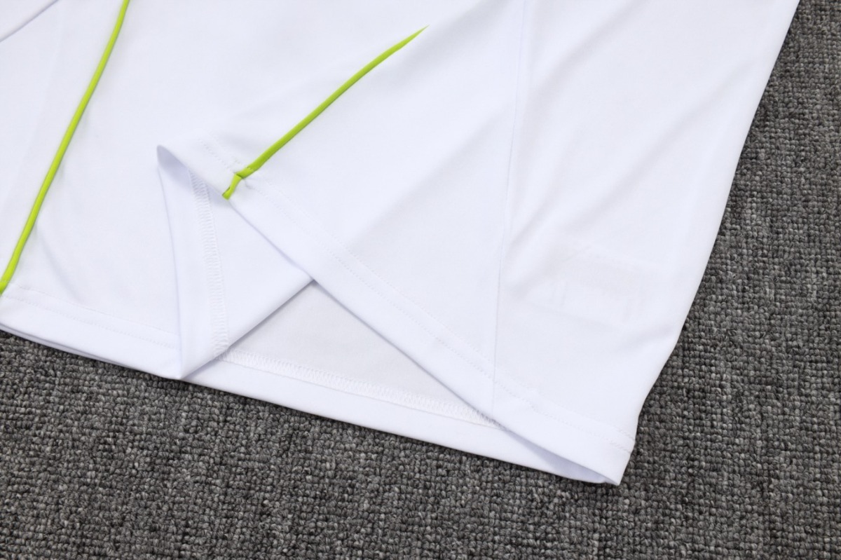 2026 Real Madrid White Training Set Shirt and Shorts