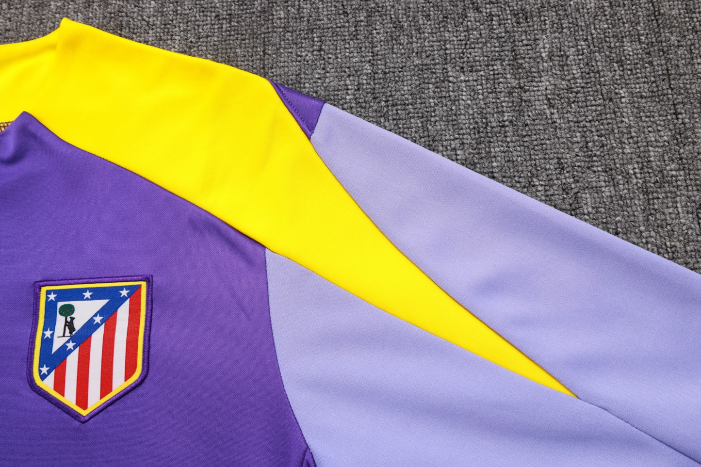 202526 Atletico Madrid Purple Long-sleeved half-pull training kit Football team kit