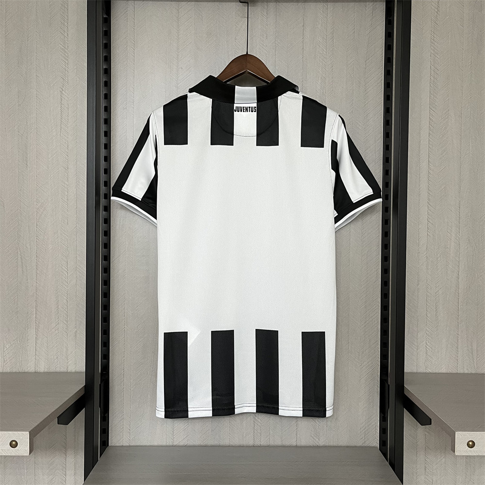 Retro Juventus 14/15 Home jersey Fan Version