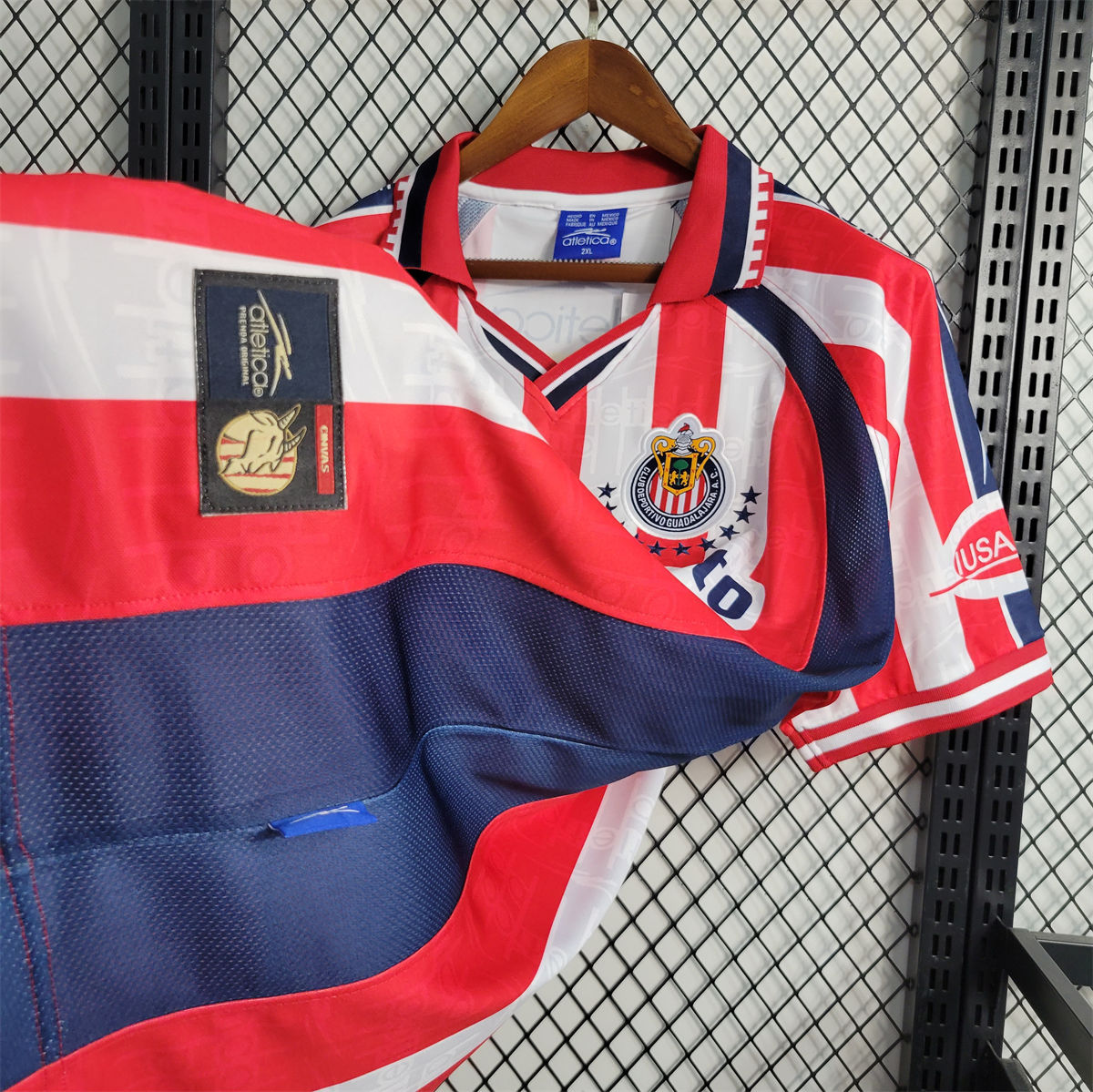 Retro Chivas 1999/00 Home jersey Fan Version