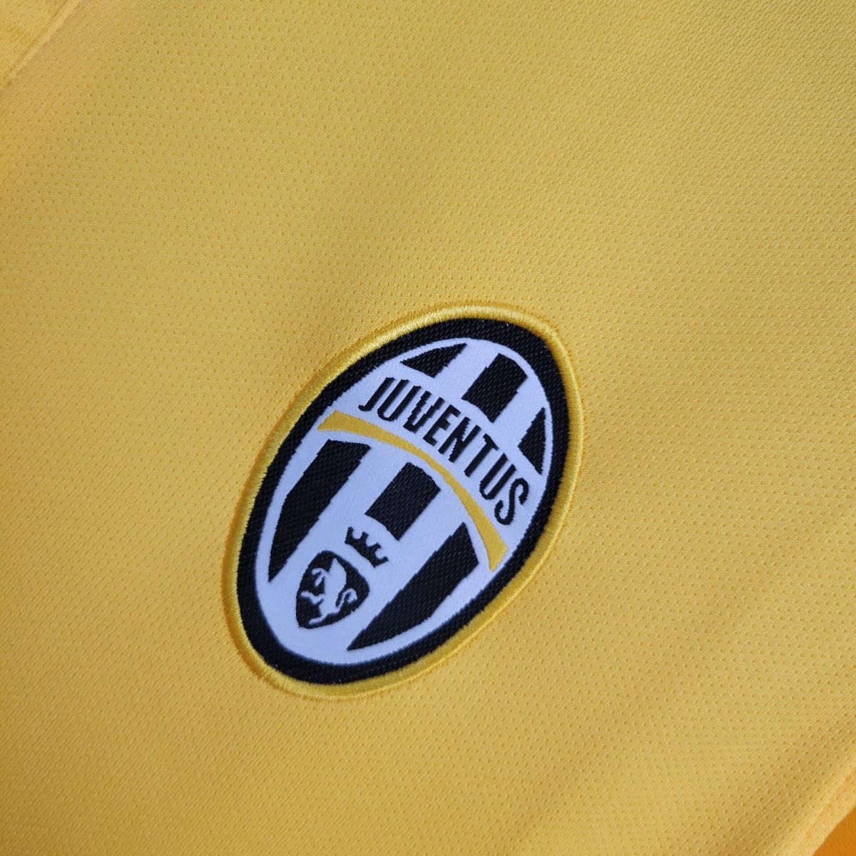 Retro Juventus 2013/14 Second Away jersey Fan Version