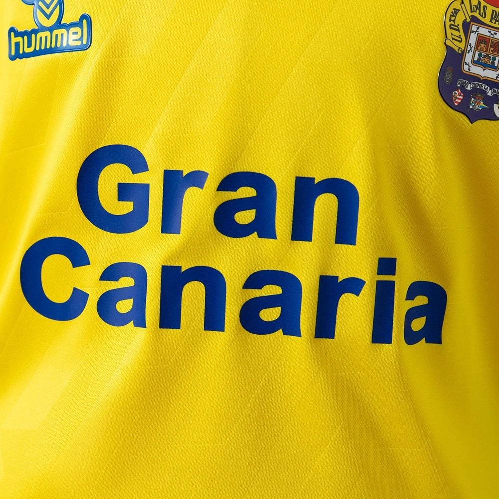2025/26 Las Palmas Home jersey Kid Kits Size 16-28
