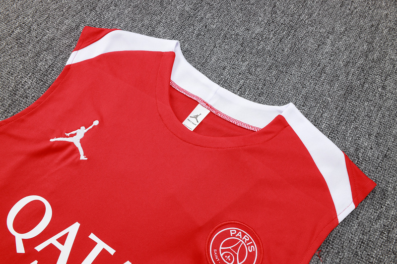24/25 Paris Red Training Set Shirt and Shorts