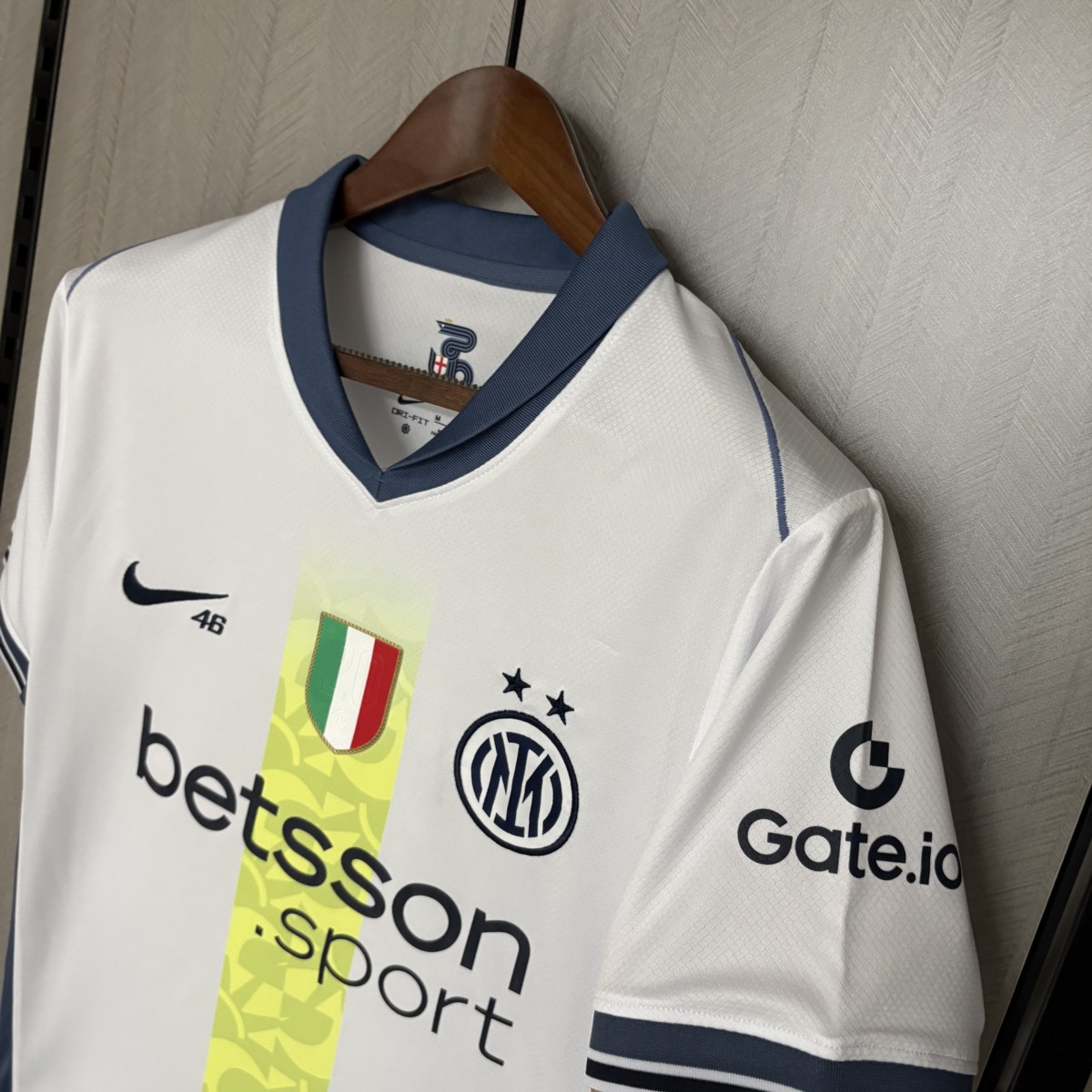 25/26 Inter Milan Rose 46 Special Edition Jersey Fan Version