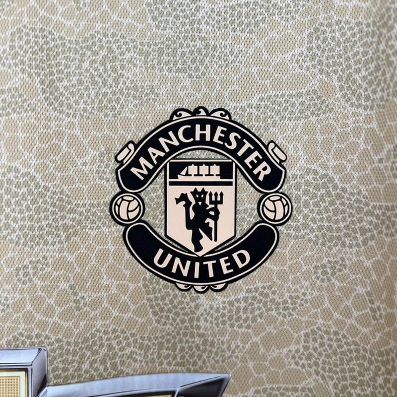 Retro 2019/20 Manchester United Away jersey Fan Version