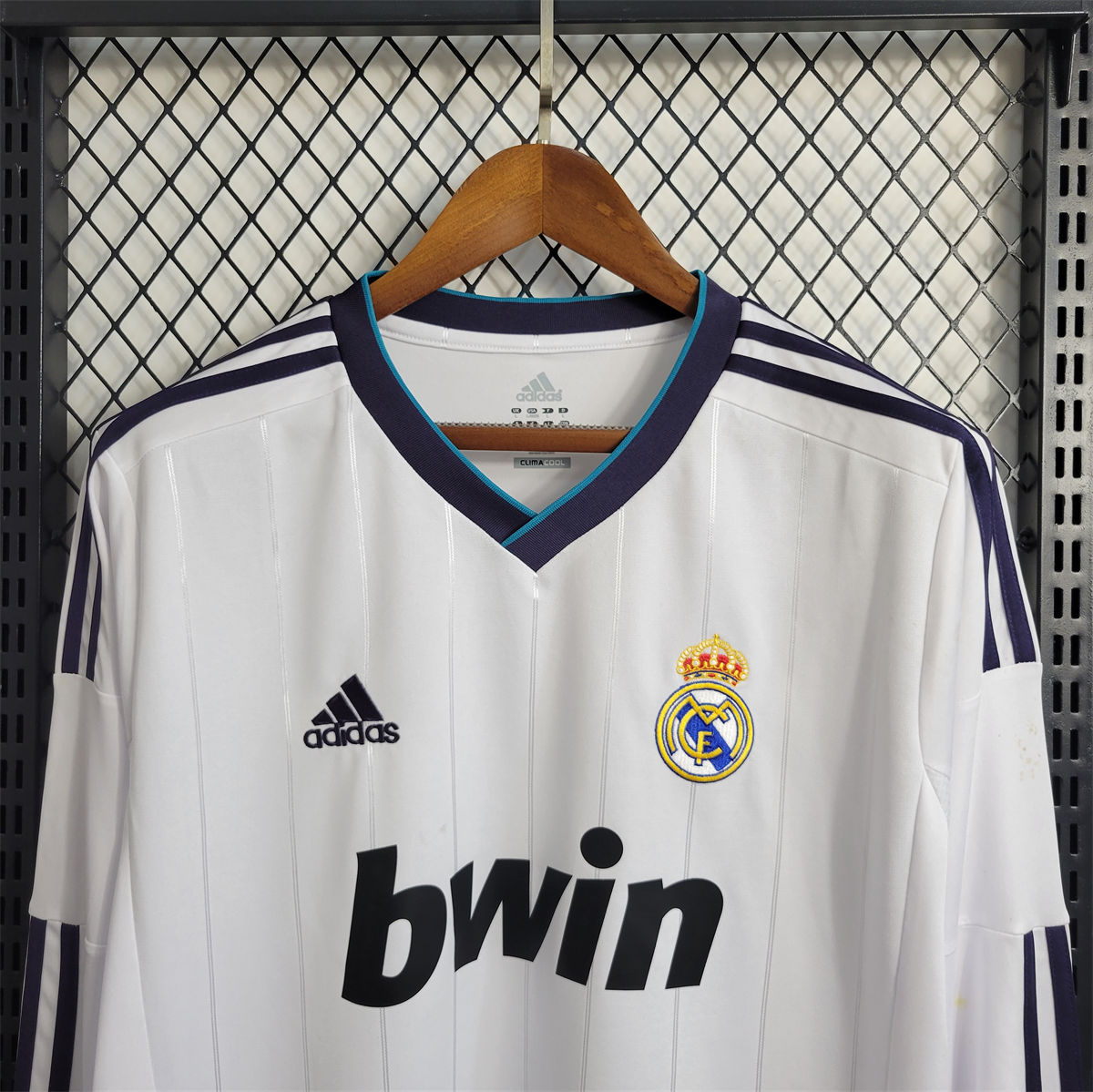 Retro Real Madrid 12/13 Long Sleeve Home jersey Fan Version