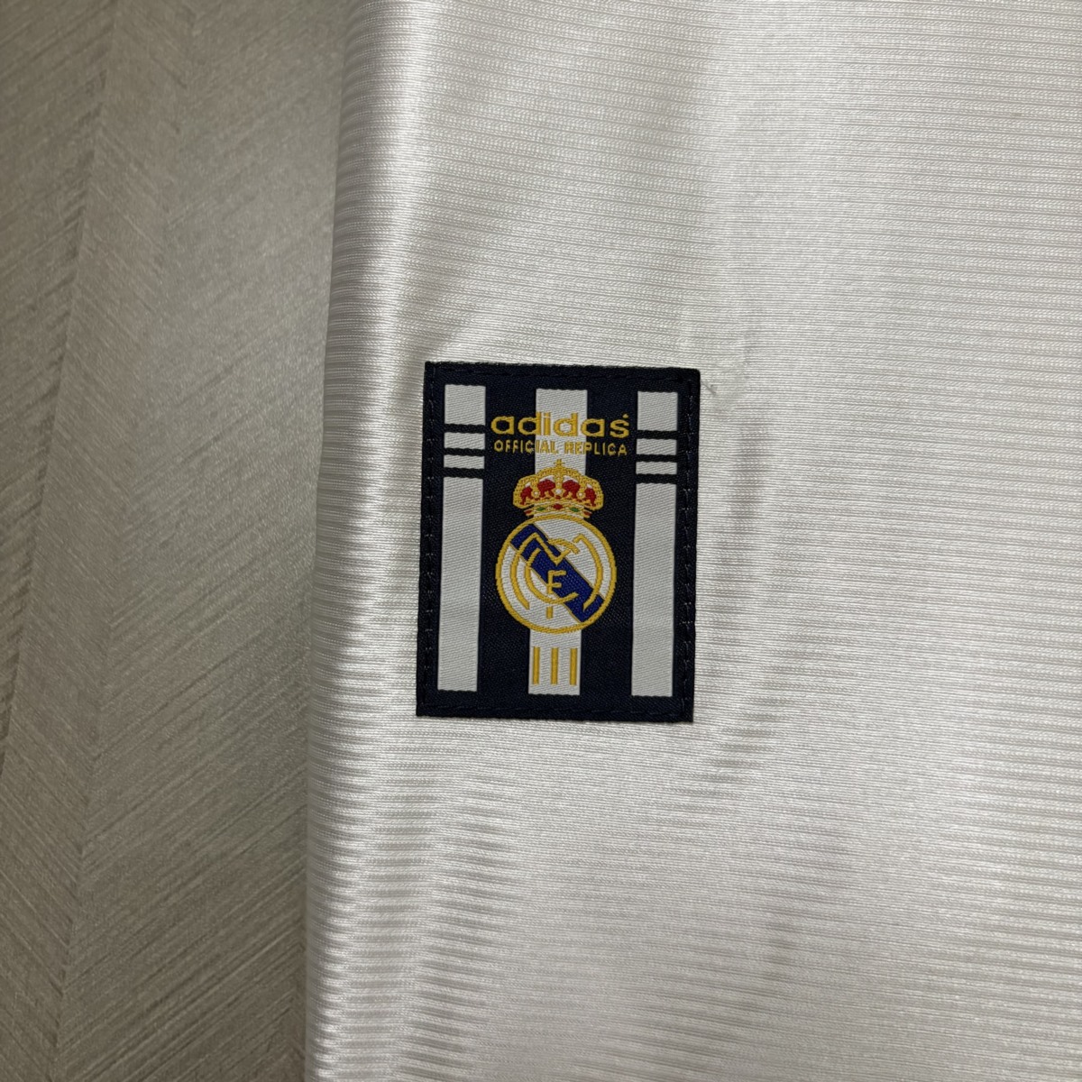 Real Madrid Retro 2000 Home jersey Fan Version