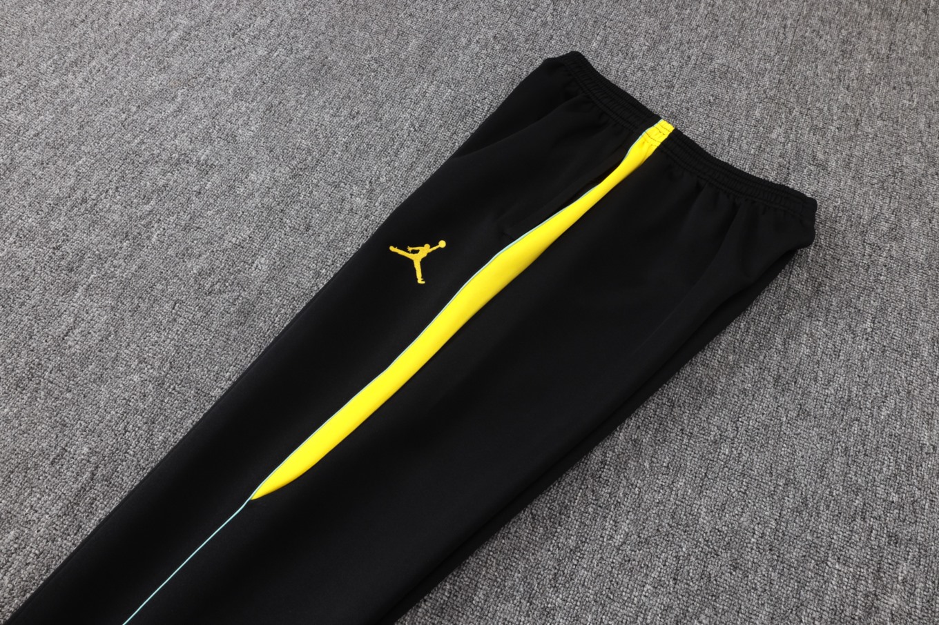 2026 Brazil Black Jacket Training Suit Set
