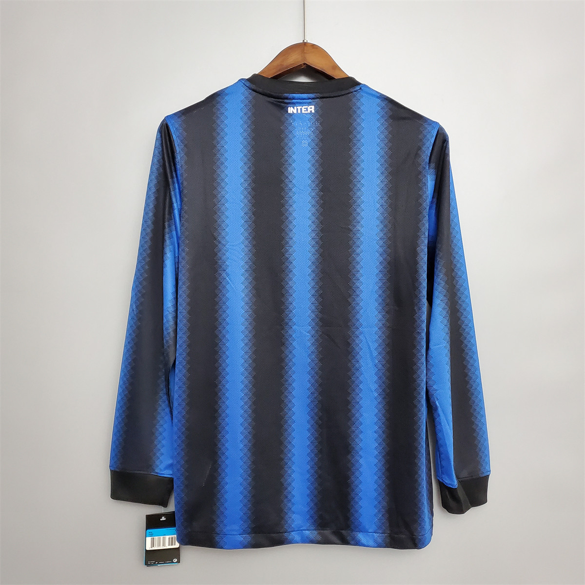 Retro Inter Milan 10/11 long-sleeved home jersey Fan Version