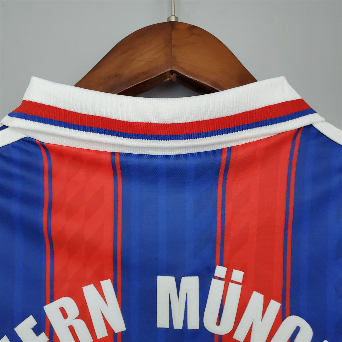 Retro Bayern Munich 95/97 Home jersey Fan Version