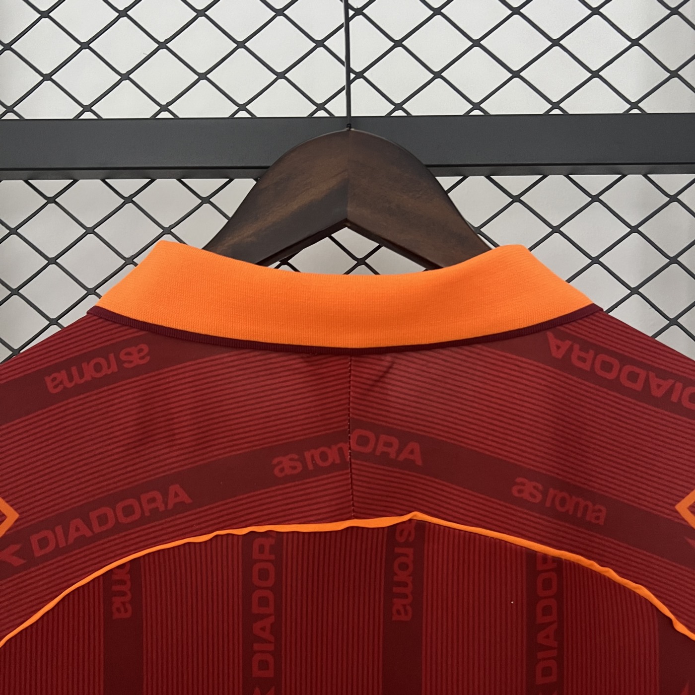 Retro Roma 99/00 Home jersey Fan Version