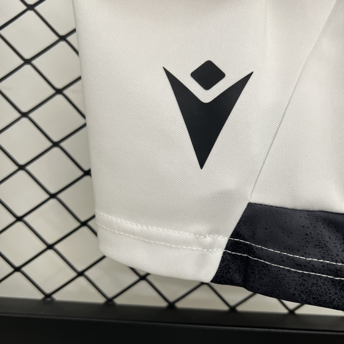 2025/26 Vitoria Guimaraes Home jersey kids Kits 16-28