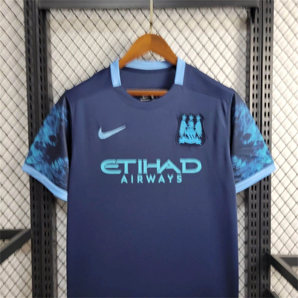Retro Manchester City 15/16 version Away jersey Fan Version