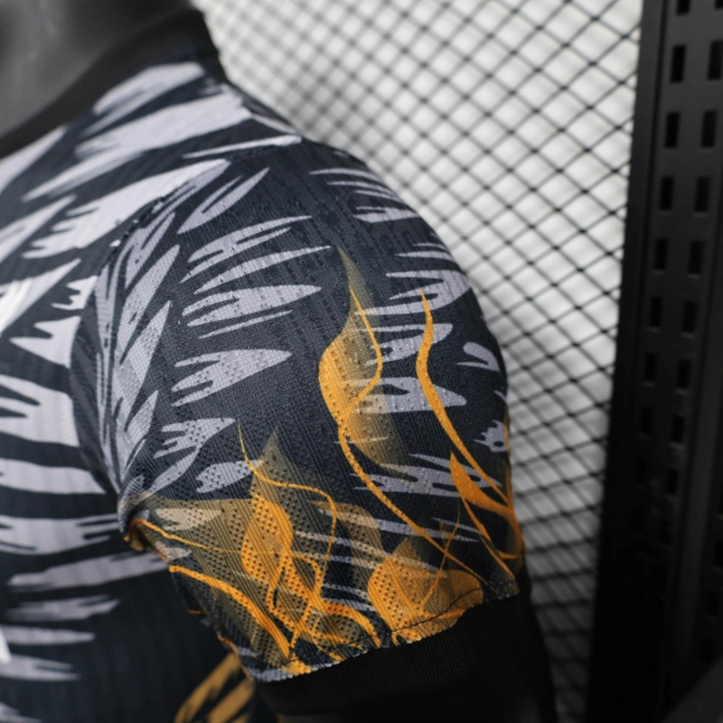 2025/26 Liverpool Special Edition Black jersey Player Version