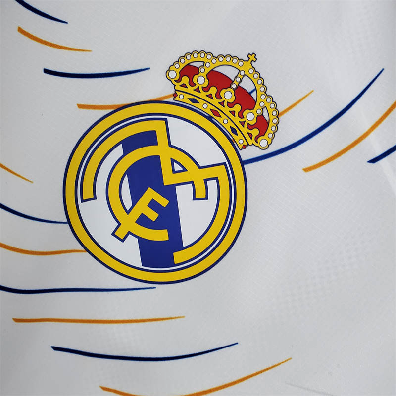 21/22 Windbreaker Real Madrid White Sport Unifom jersey Sport Unifom