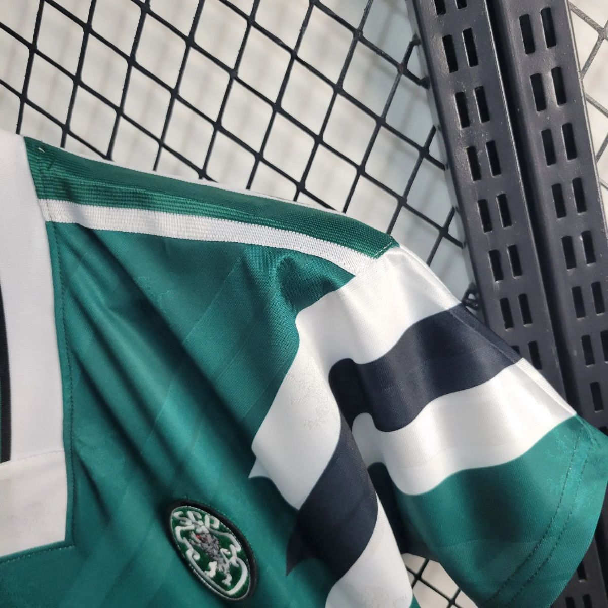 Retro Sporting Lisbon 1990s Style Green jersey Fan Version