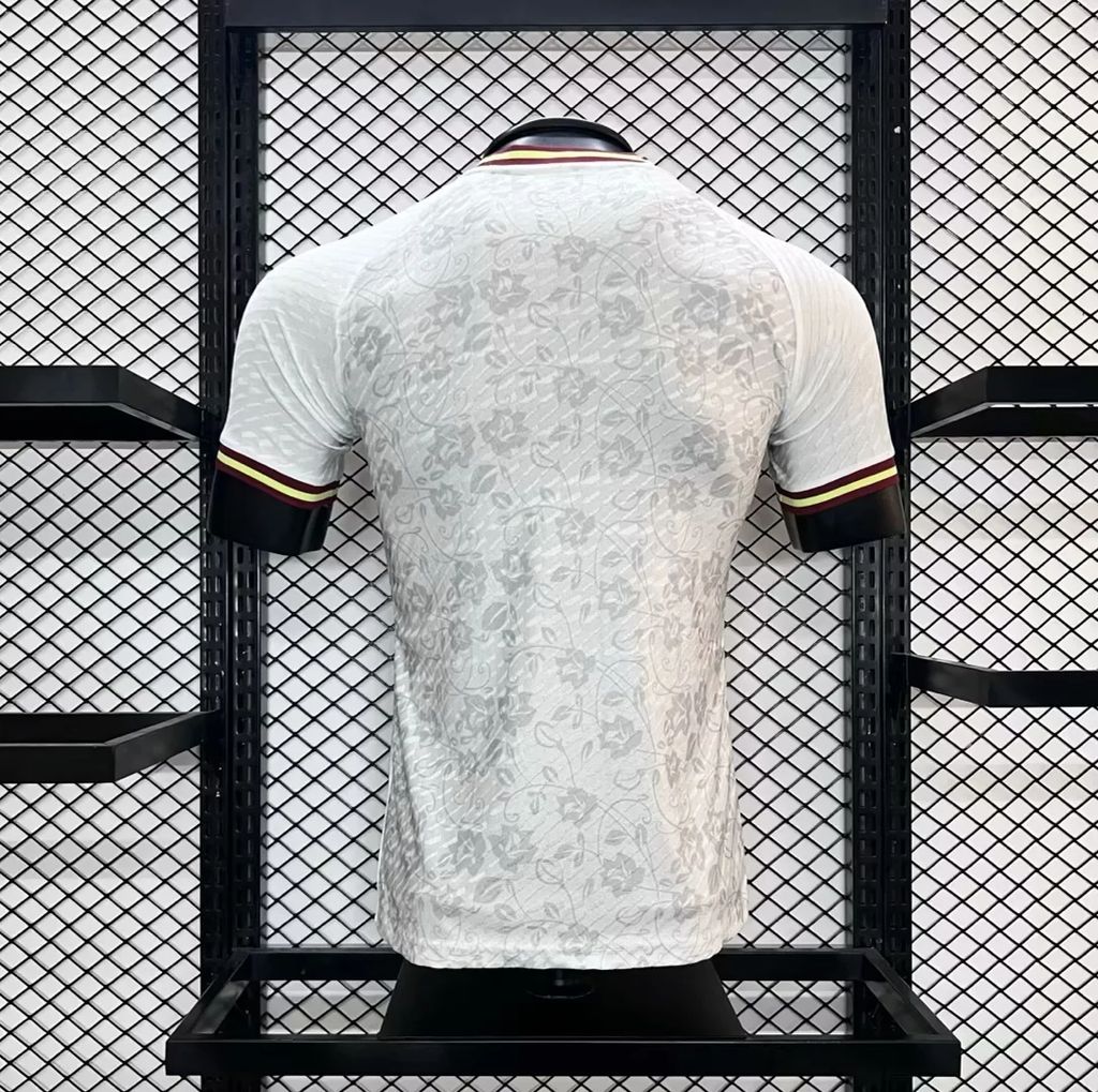 24/25 Spain Special Edition White Special edition Jersey Player Version