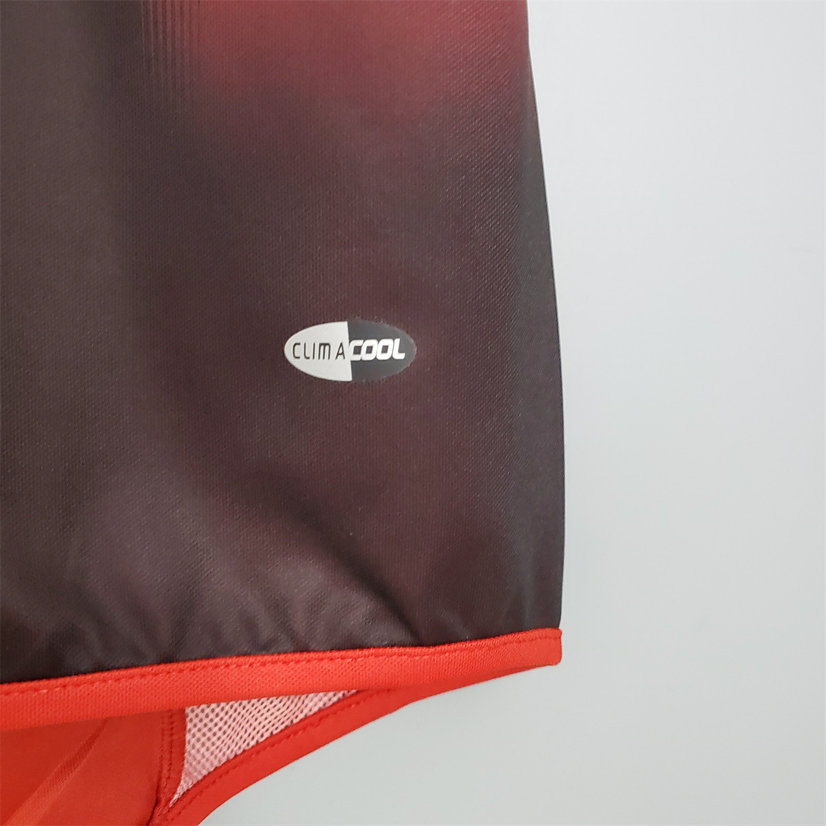 Retro AC Milan 04/05 Home jersey Fan Version
