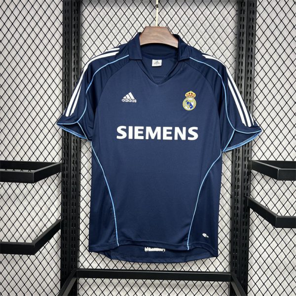 Real Madrid Retro 2005/06 Third Away jersey Fan Version