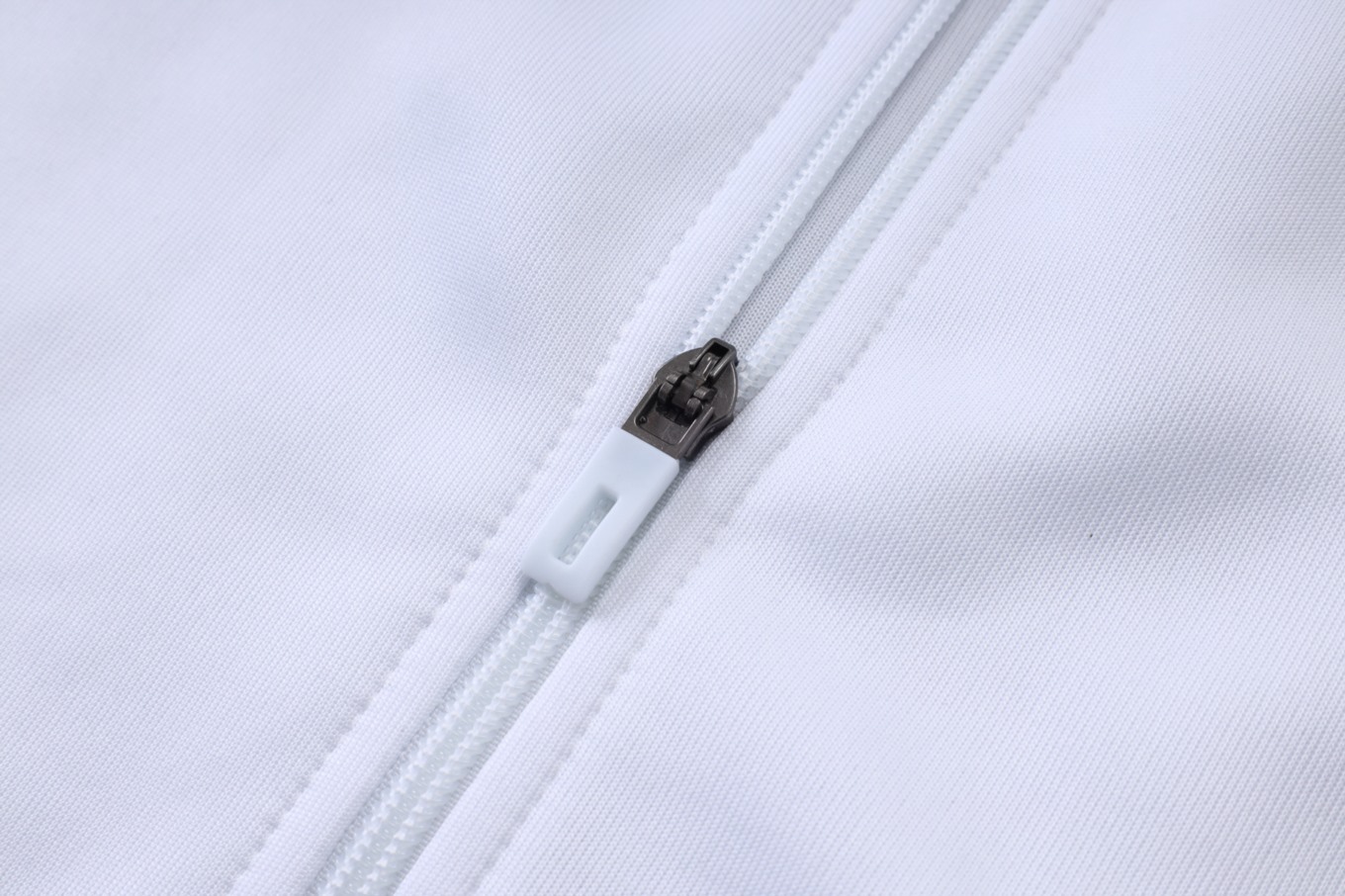 2026 Real Madrid White Jacket Training Suit Set