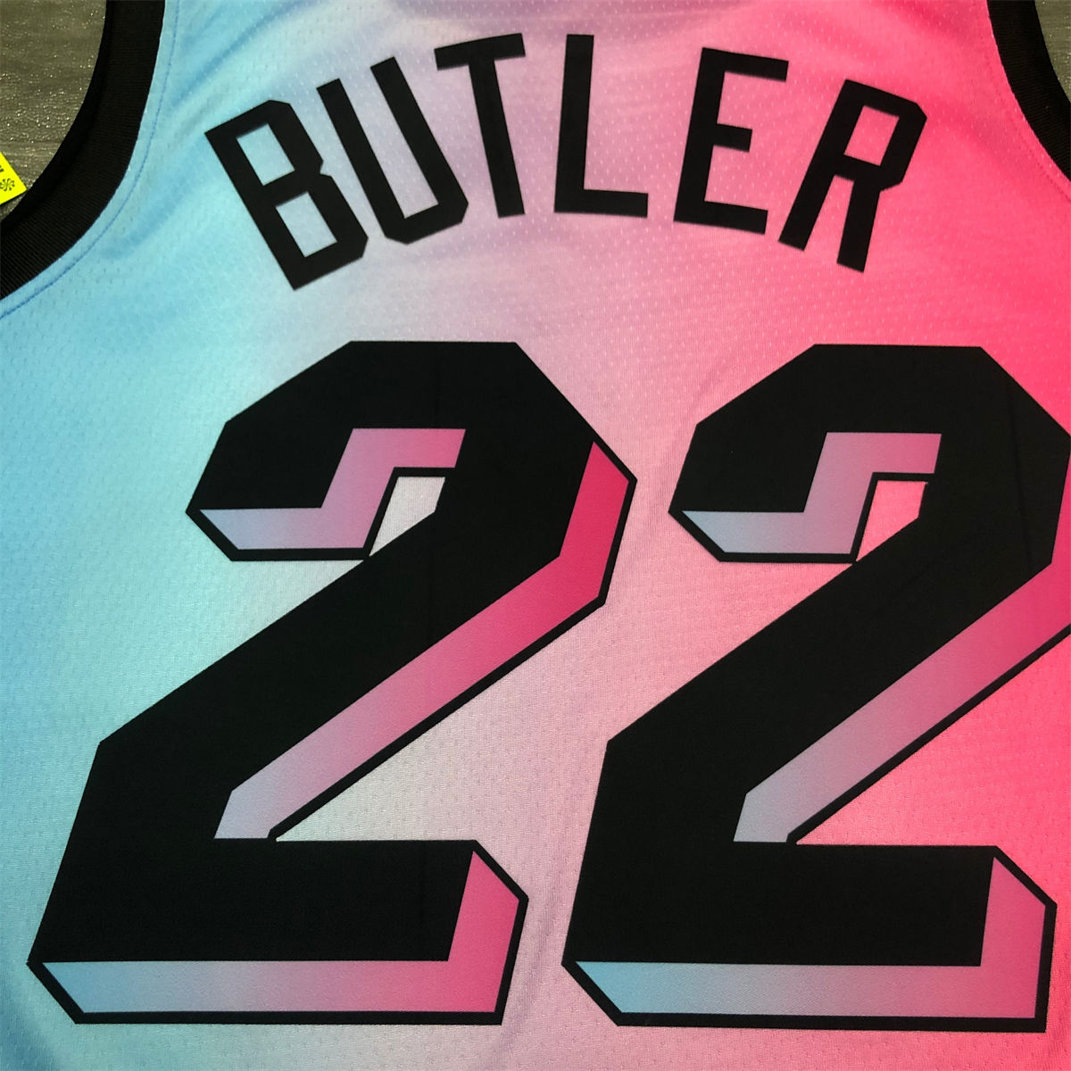 NBA Miami Hearts round neck Gradient Jersey BUTLER#22 S-XXL