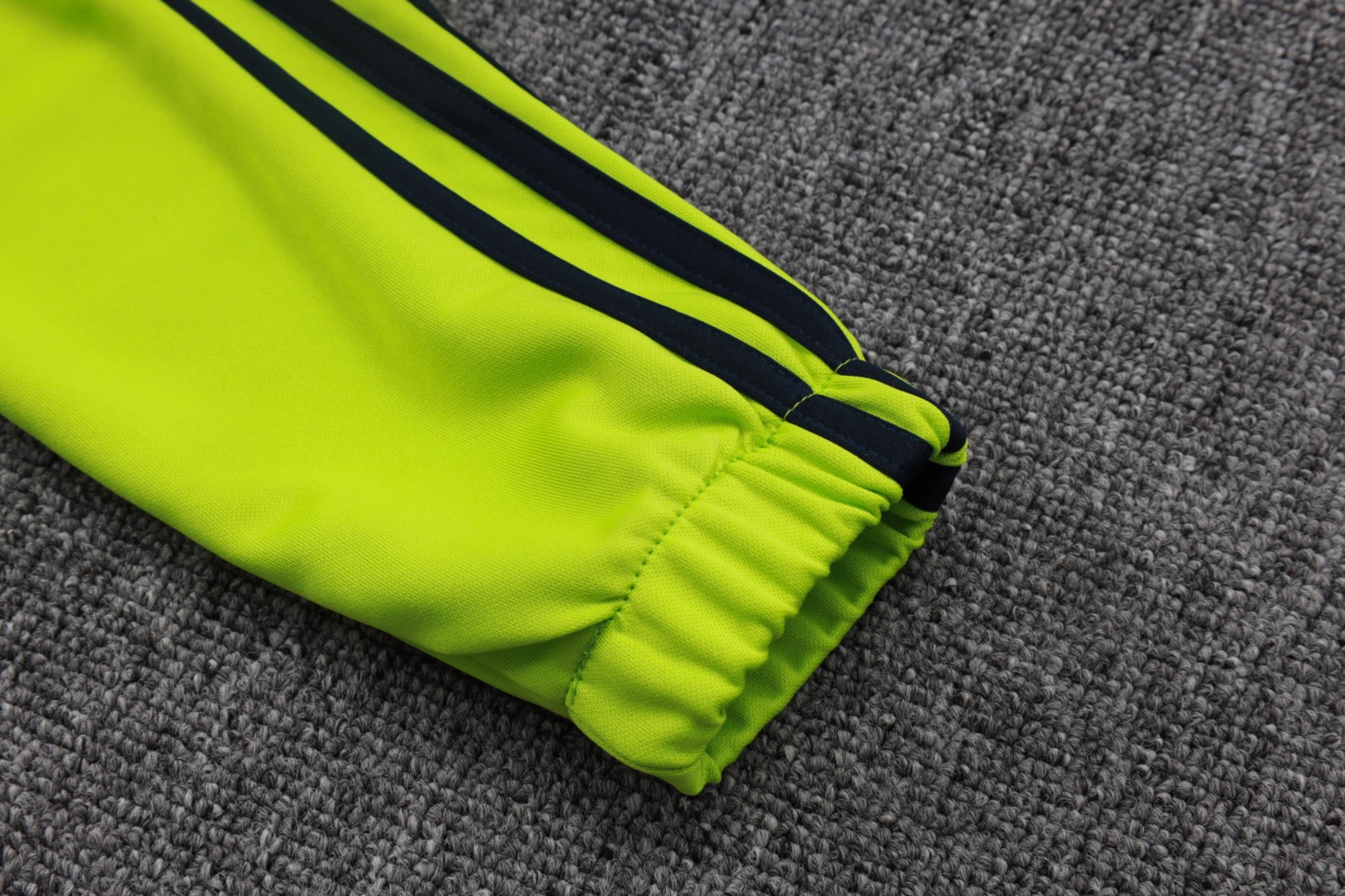 2025/26 Real Madrid grass green Jacket Training Suit Set Football Team Shirt Sports Fashion