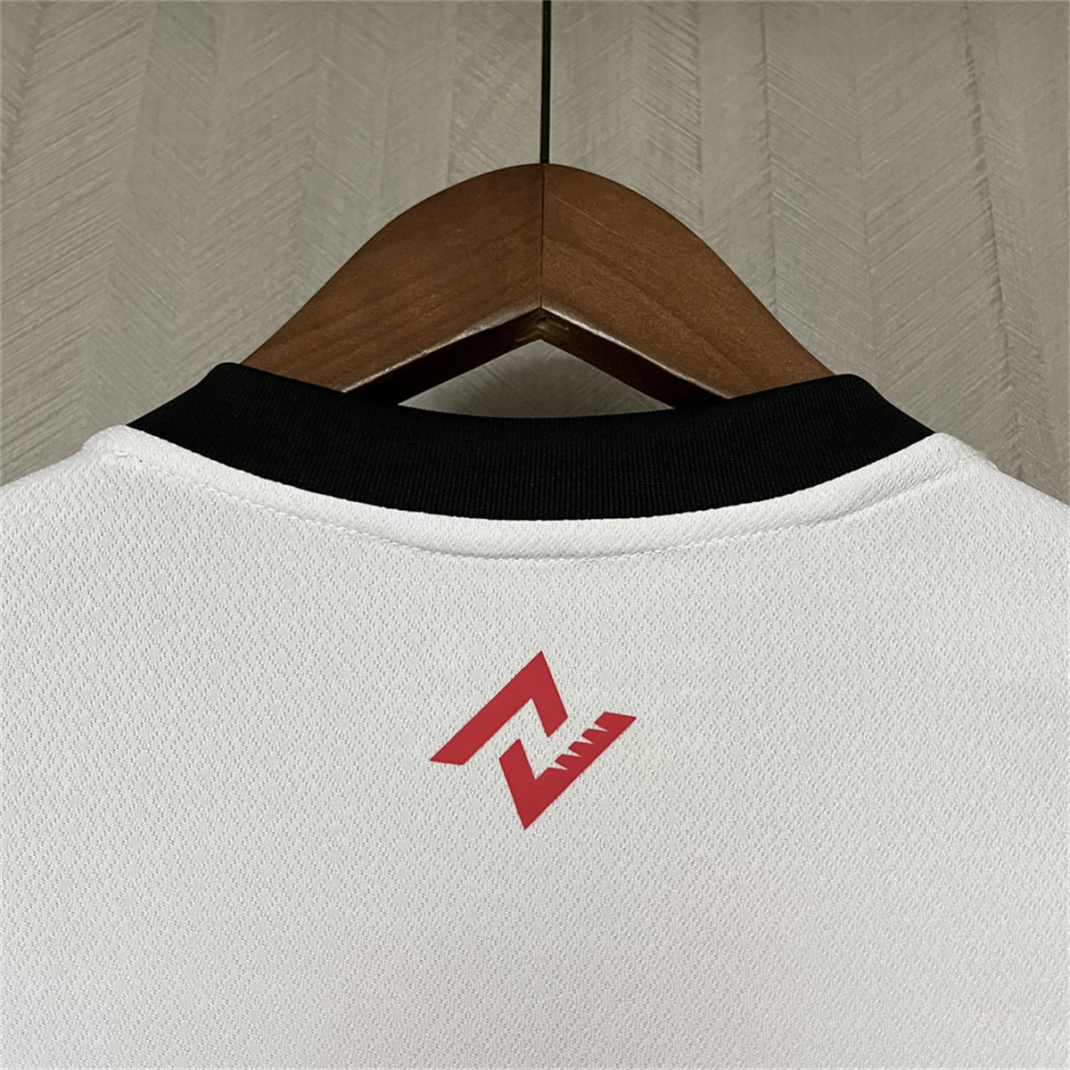 2024/25 Women Victoria Away jersey