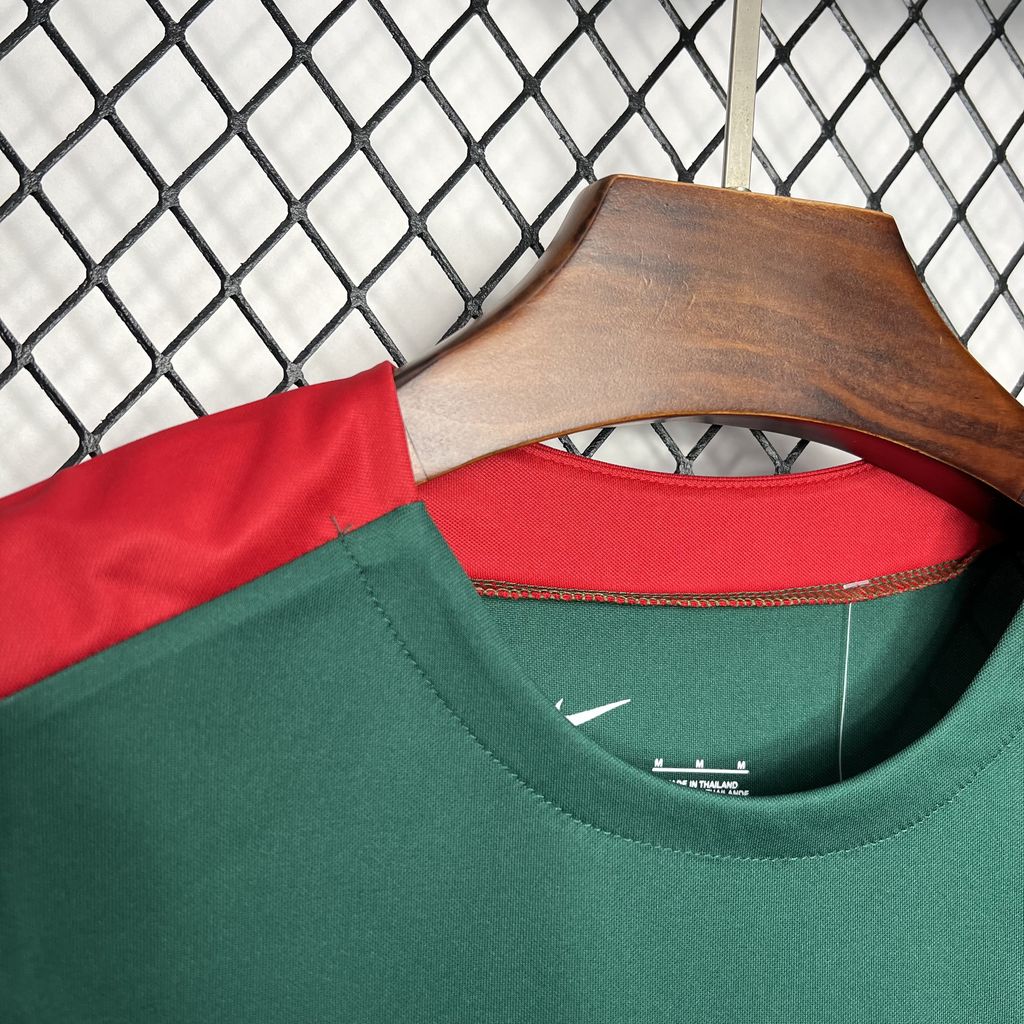 2024/25 Liverpool Pre-match training dark green Jersey Fan Version