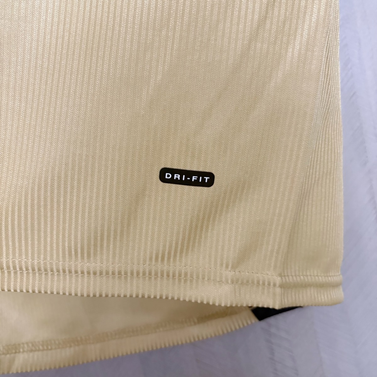 Retro Arsenal 2001/02 Away jersey Fan Version