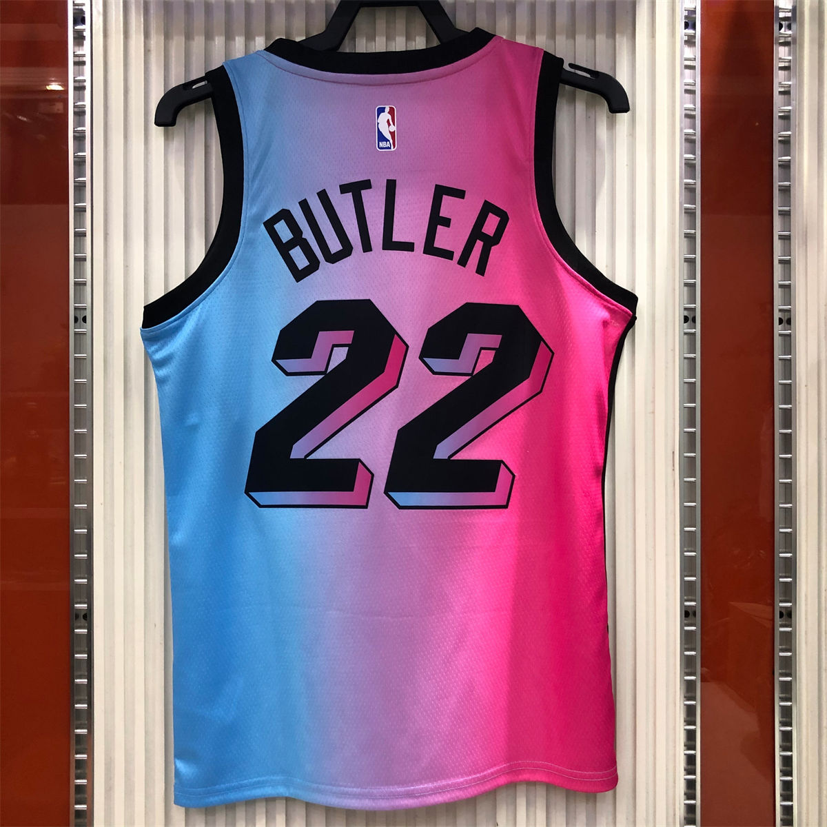 NBA Miami Hearts round neck Gradient Jersey BUTLER#22 S-XXL