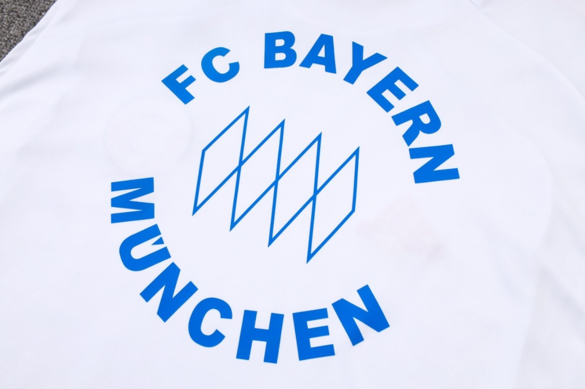 2026 Bayern Munich White Training Set Shirt and Shorts