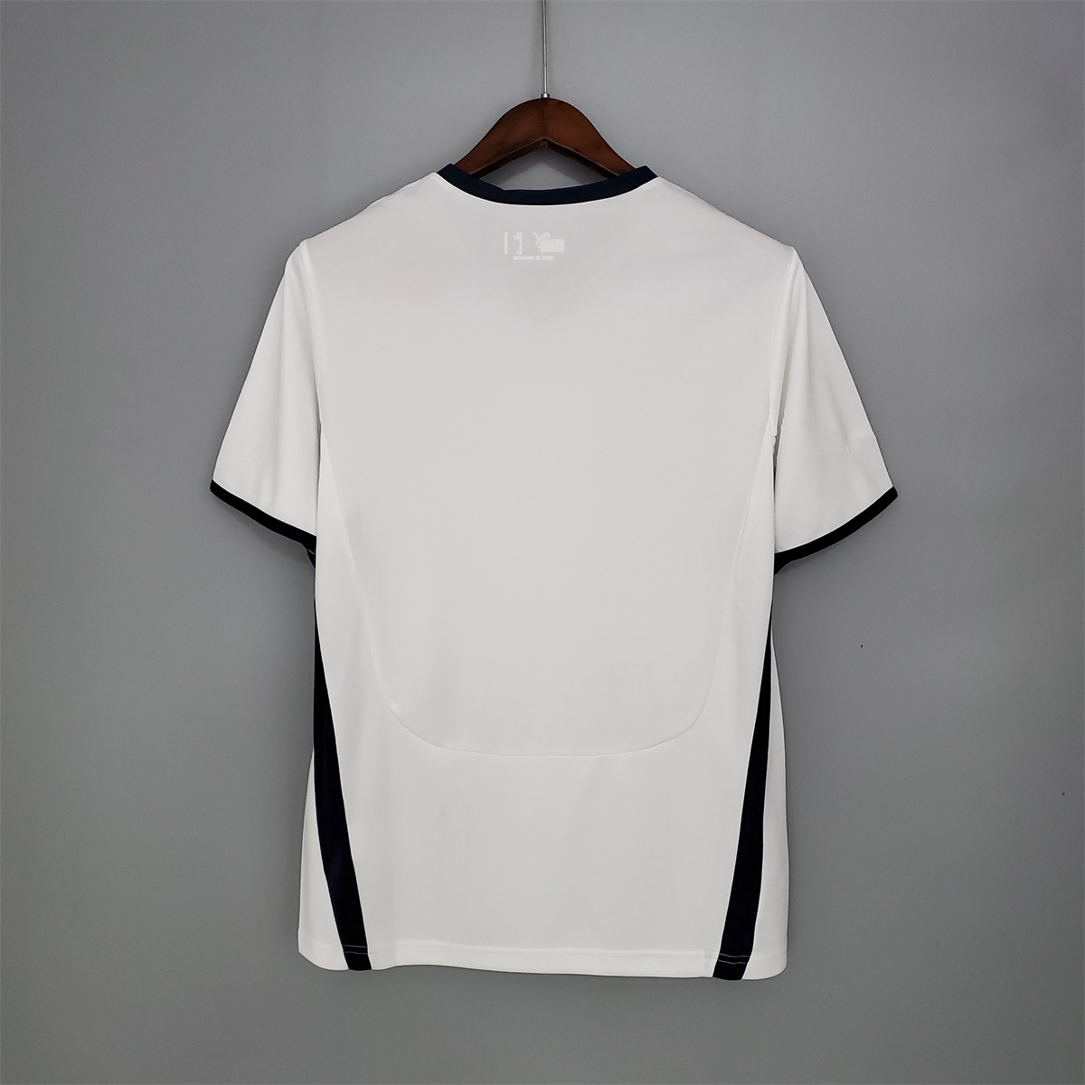 Retro Tottenham 08/09 home jersey Fan Version