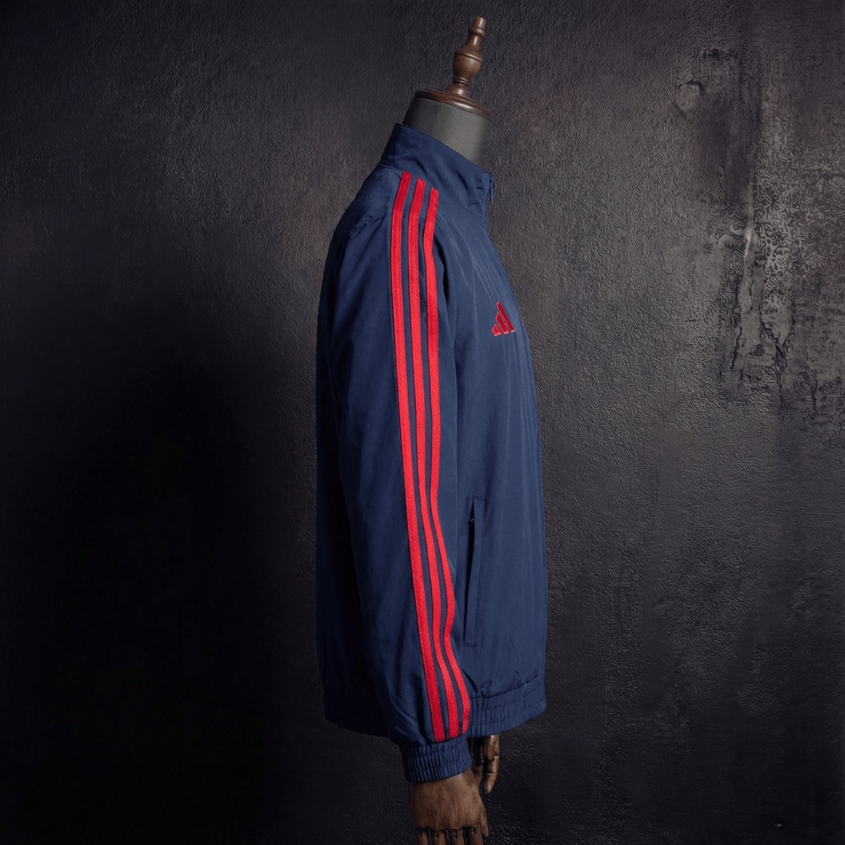 2025/26 Bayern Munich Royal Blue ReverSible Windbreaker Sport Unifom